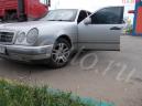 Mercedes-Benz E 210/220D